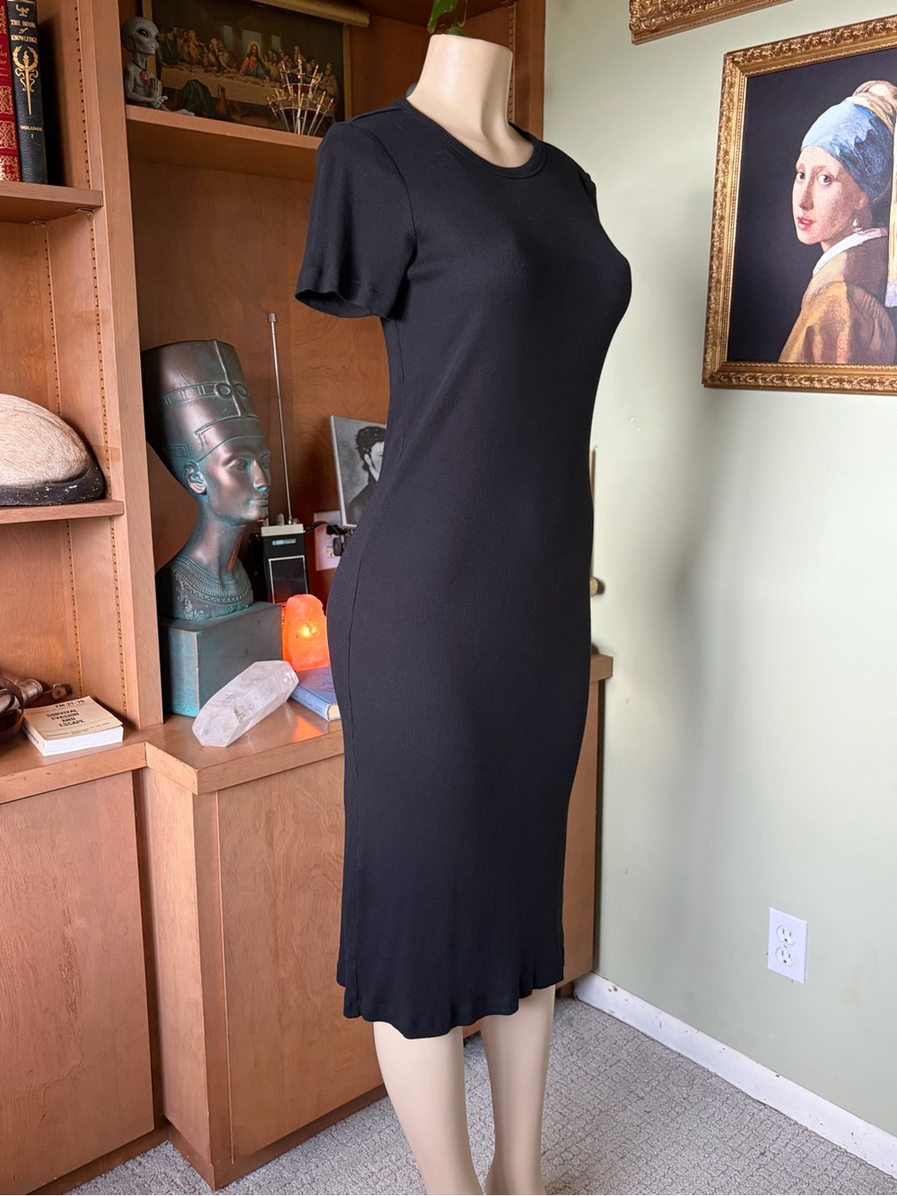H & M Black Short-Sleeve Soft Rib Knit Midi Dress Size XS Dark Romantic Bodycon - Picture 2 of 14